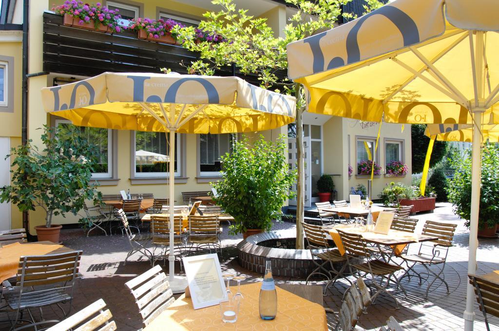 Hotel - Restaurant Erich Roediger 바트 슈타펠슈타인 외부 사진